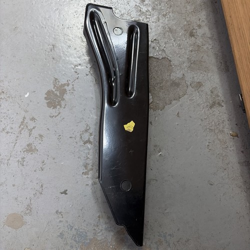 Rear bumper bracket - bumper, big