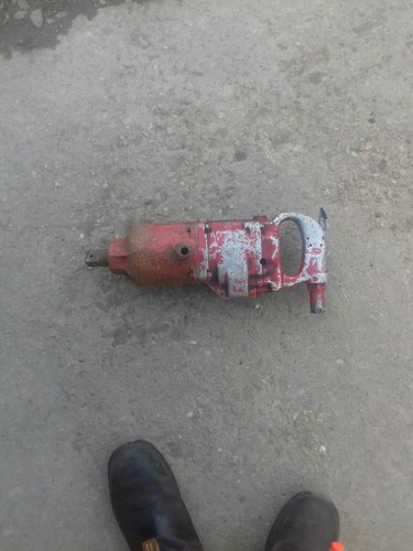 Chicago pneumatic inch drive - ,