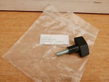 DEWALT REPLACEMENT SCREW FOR DE7023 DE7024 DE7027 DE7029 590911-01