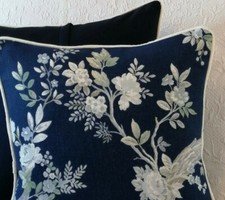 12" x 18" LAURA ASHLEY  NEW