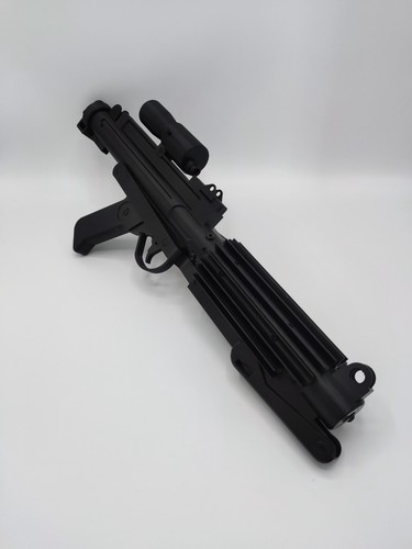 Storm trooper blaster - e-11,