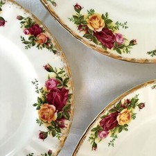 Royal Albert Old Country Roses