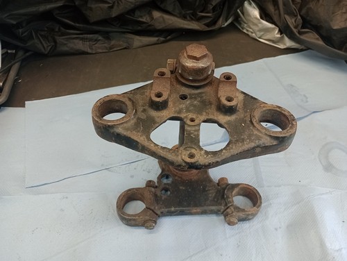 Bsa bantam fork yokes - bsa,