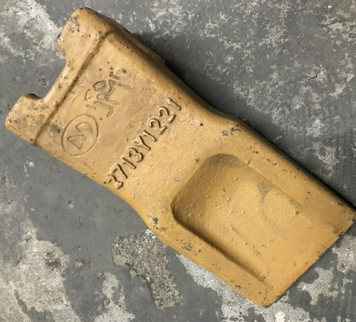 Daewoo dh130 bucket tooth - daewoo,