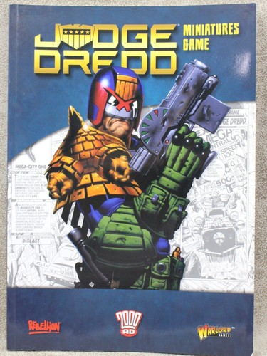 Judge dredd miniatures game - miniatures,