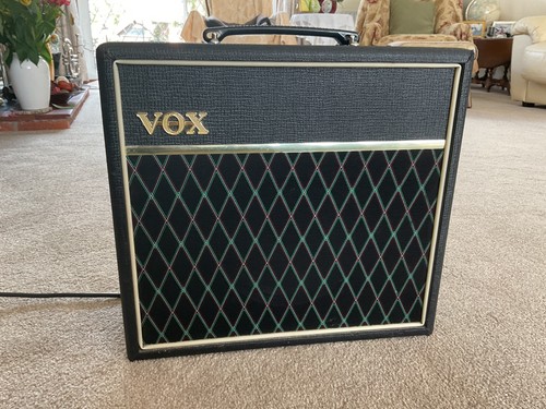 Vox v9168 pathfinder guitar - pathfinder,