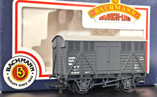 Bachmann OO Gauge 33-202 - G.W.R. Grey 12 Ton Fruit Van