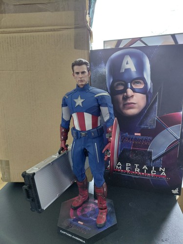 Hot toys captain america - hot,
