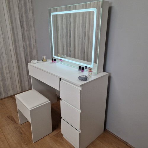 Vanity fantasy dressing table - dressing,