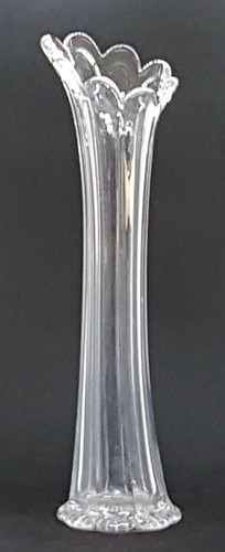 Clear pressed glass - , vintage