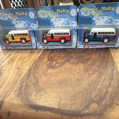 Classic malta bus diecast - malta,