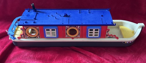 Sylvanian families canal boat - canal,