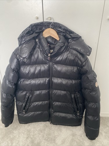 Moncler puffer jacket - moncler, black