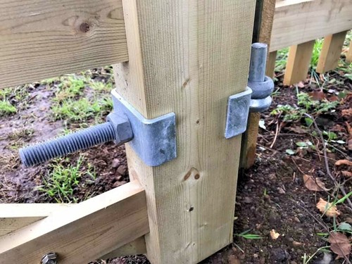 Bar wooden gate - 5, adjustable