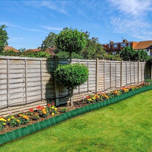Garden fence lawn - lawn, edge