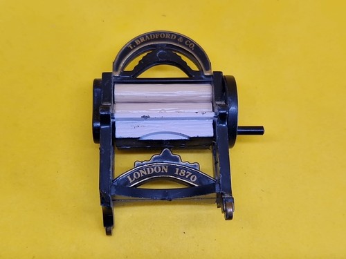 Fridge magnet mangle - magnet, t