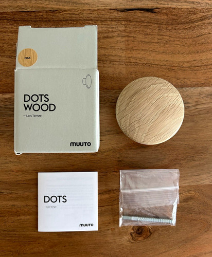 Muuto dots wood wall mounted - dots,