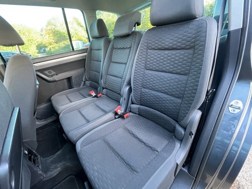 Volkswagen touran rear seats - volkswagen,