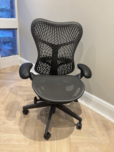 Herman miller mirra triflex - mirra, 2