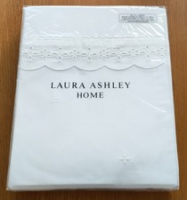 LAURA ASHLEY Beatrice