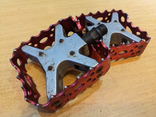 Redline bear trap platform - trap,