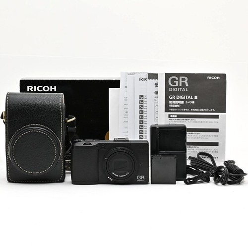 Ricoh digital iii 10 0mp - gr,