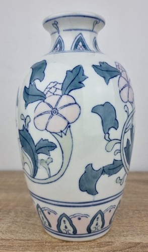Chinese floral vase - floral,