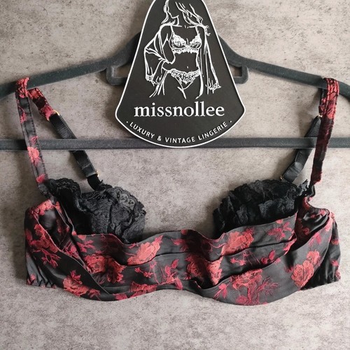 Agent provocateur - agent,