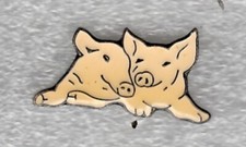 Piglet pin badge. Piglets. Micro pigs. Nice collectible badge. Farm Farmer
