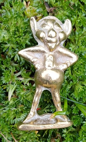 Vintage brass pixie base 3 - brass,