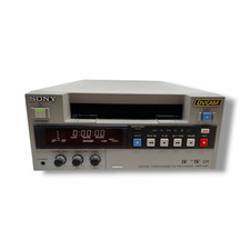 Sony DSR-40p DV VCR plays mini DV  and Standard  Tapes with Firewire