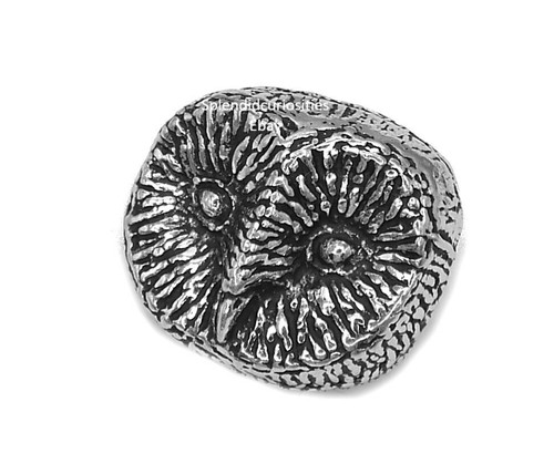 Little owl head pin - owl, badge
