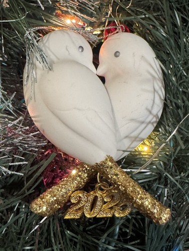 2025 hallmark turtle - hallmark, doves