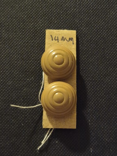 Beige shank buttons 14mm - shank,