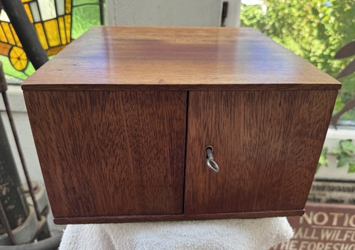 Vintage mahogany - vintage,