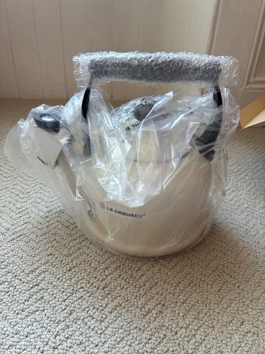 Brand new creuset - brand,