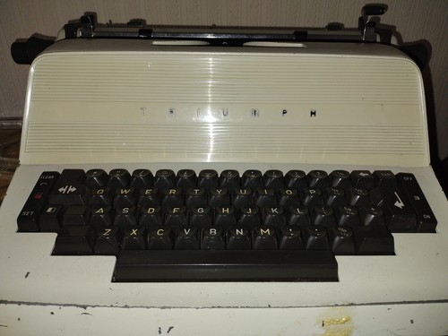 Triumph electric typewriter - triumph,