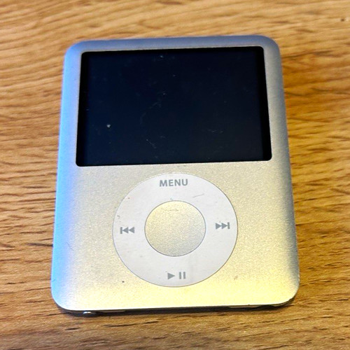 Apple ipod nano 3rd generation - apple,
