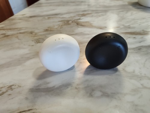 Tupperware salt and - salt, pepper