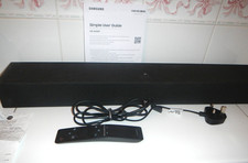 SAMSUNG SOUNDBAR HWB400F -