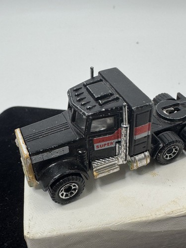 Matchbox peterbilt semi truck - semi,