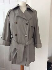 Paul Costelloe Dressage Coat/Mac Size S-BNWOT-Pale Green-Quality Gorgeous Gift