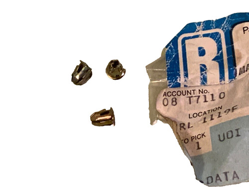 Reliant chrome badge clips - reliant, 3