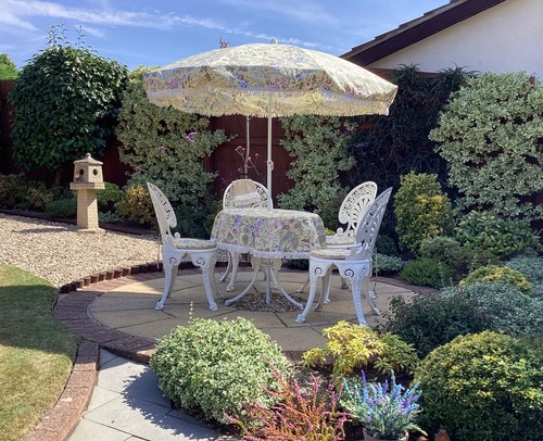 Vintage garden parasol with - 2m,