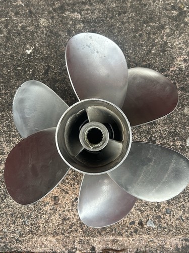Mercruiser bravo out - mercruiser, 3