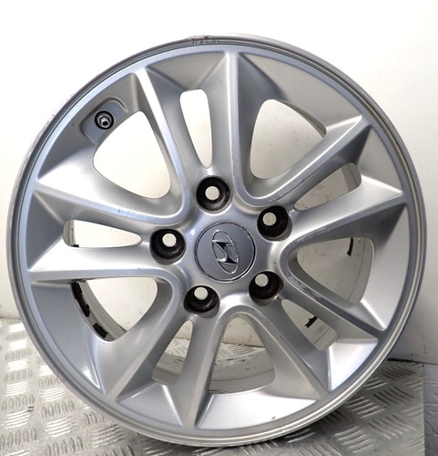 Hyundai i30 silver alloy - hyundai,