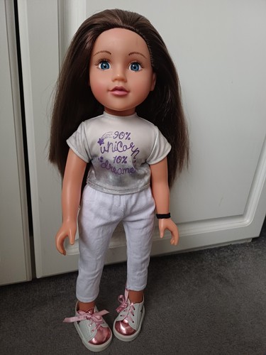 Designafriend doll wearing - designafriend,