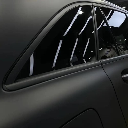 Matte black chroming vinyl - black,