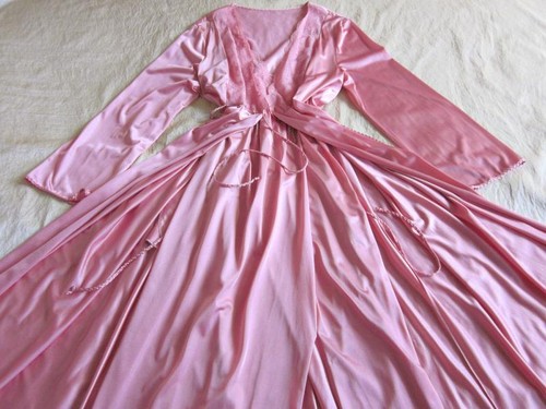 Stunning vintage gilead - stunning, long