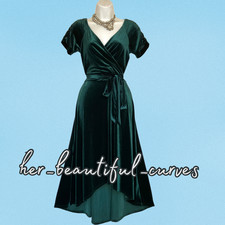 QUIZ RICH GREEN VELVET OCCASION PARTY DRESS SIZE 16 new with tags